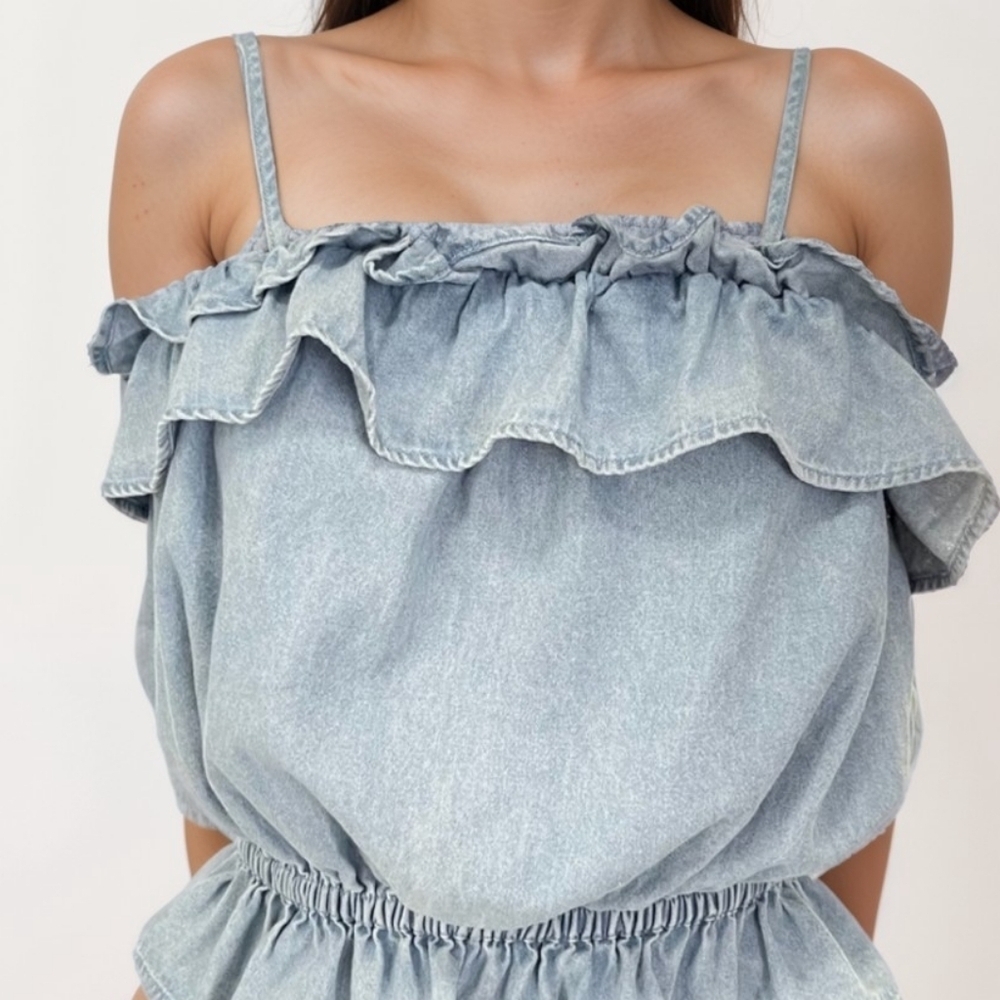 American Eagle Women's Ruffle Spaghetti Chambary Boho Romantic Top Small